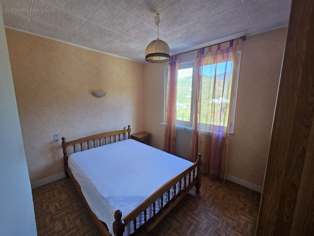 Maison à SAINT-CLAUDE