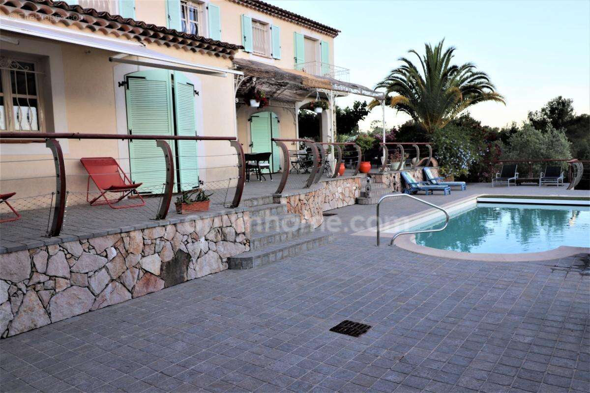 Charmante propriété familiale avec vue panoramique – Saint-Paul-de-Vence - photo 5