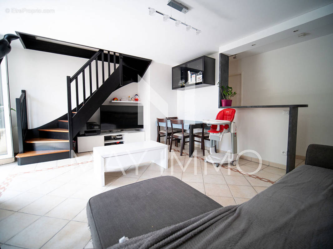 Appartement à GARGES-LES-GONESSE