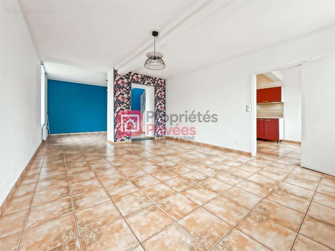 Maison Fontaine La Gaillarde 4 pièce(s) 97 m2 - photo 2