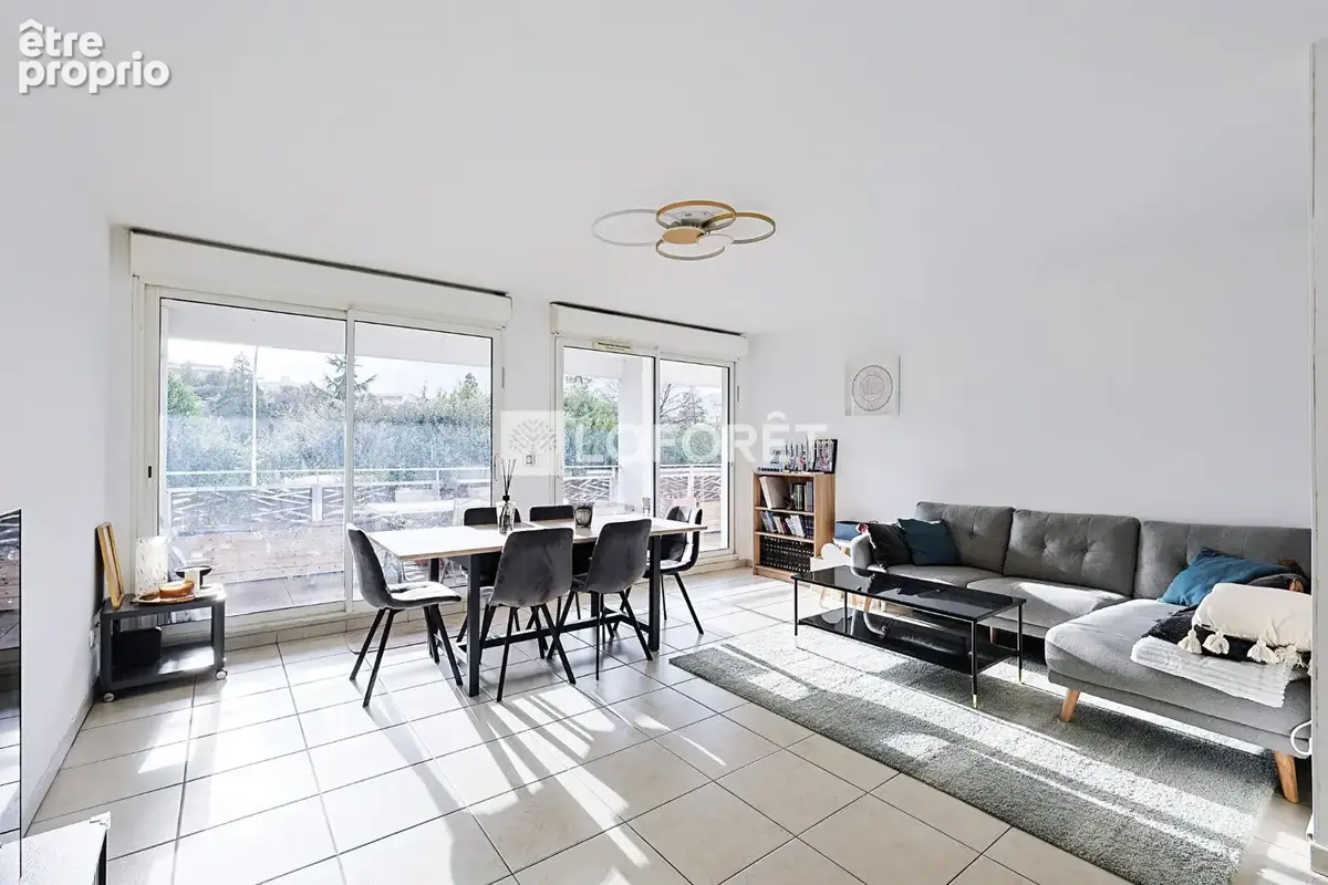 Appartement Marseille 4 pièce(s) 92 m2 - photo 2