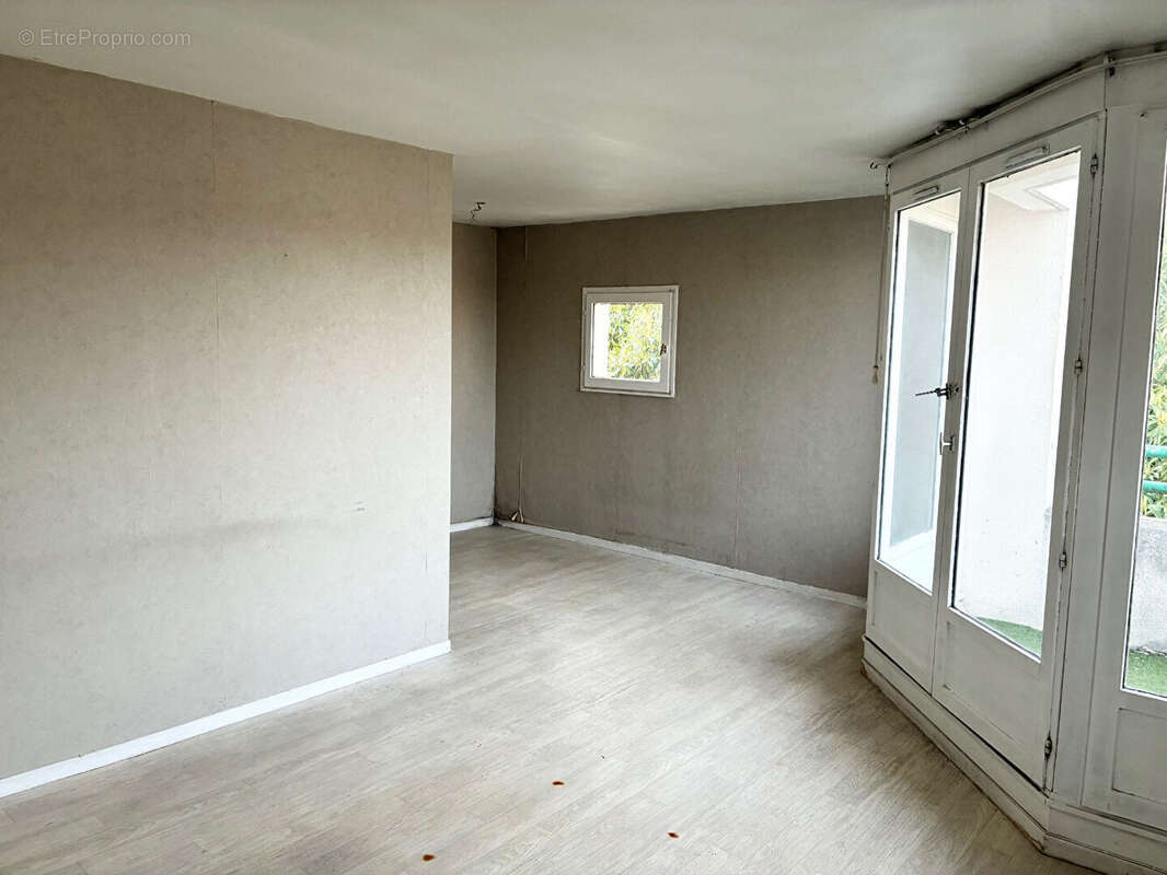 Appartement à SARCELLES