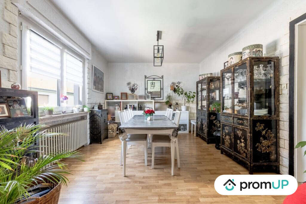 Maison à BOUZONVILLE