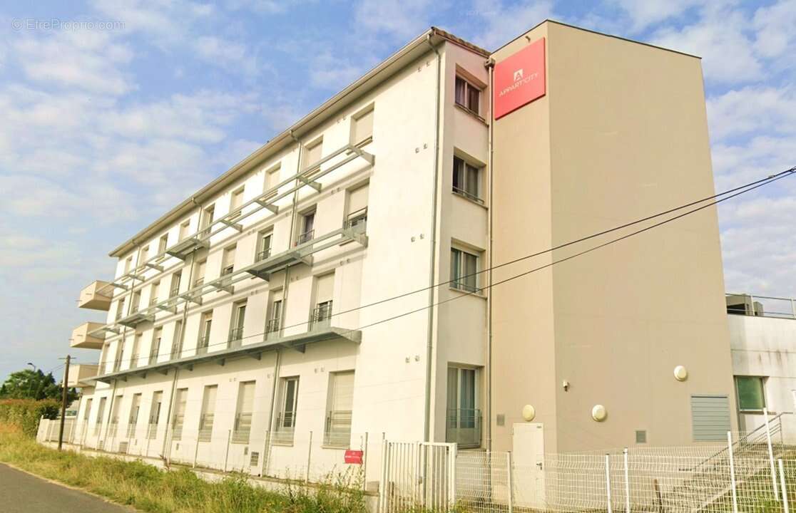INVESTISSEMENT LOCATIF  Cornebarrieu  Résidence d'Affaires Appart'City Confort Toulouse Aéroport Cornebarrieu 2  7,92 % de re - photo 9