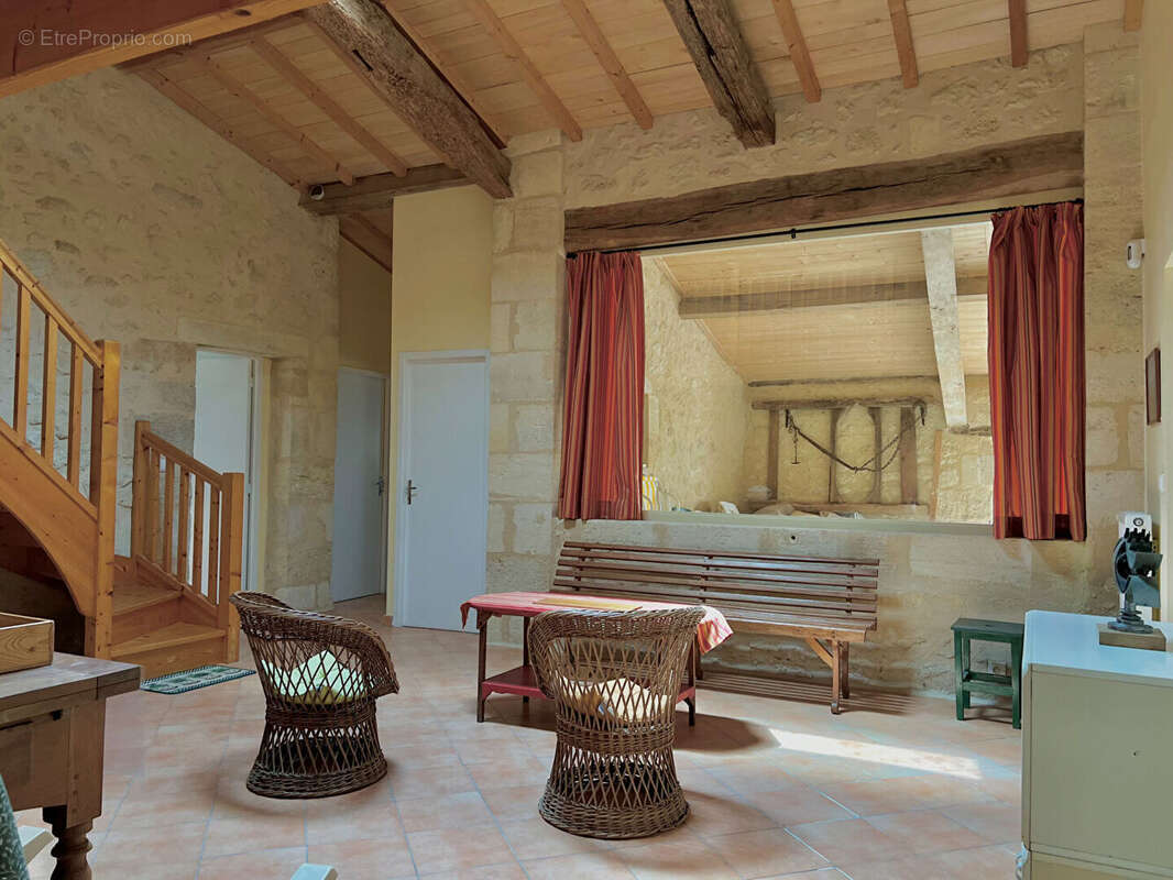 Maison à BLASIMON