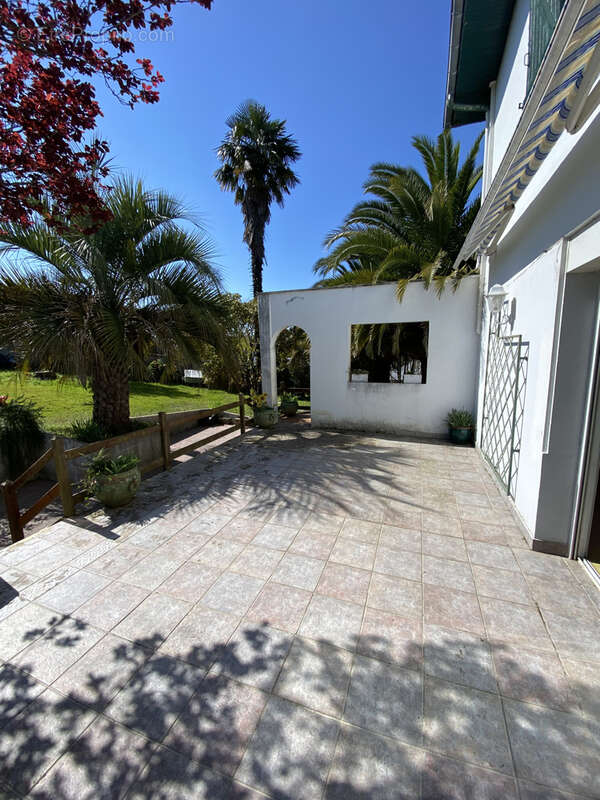 Maison à SAINT-PIERRE-D&#039;IRUBE