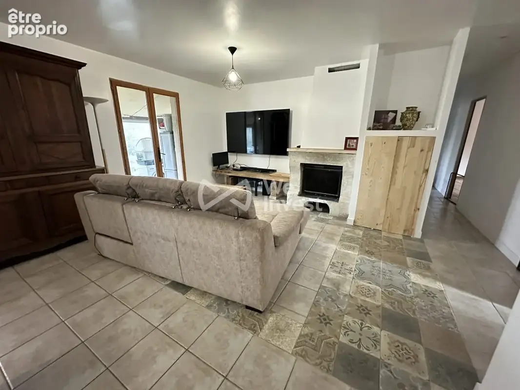 Maison 8 pièces 185 m² à vendre à Neoules (83136) - photo 5