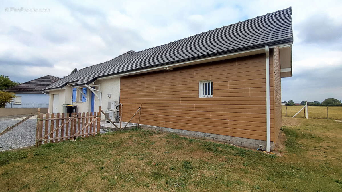 Maison plain pied 120 m2 - secteur calme proche des commodites - photo 17