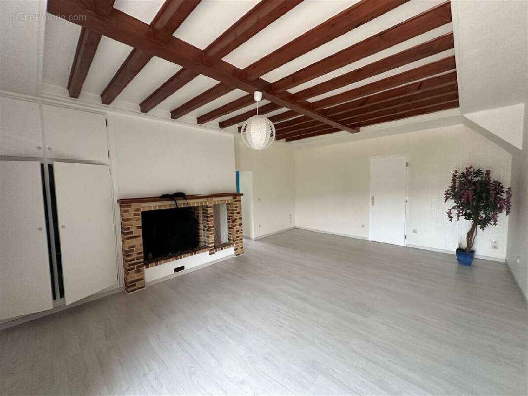 Maison 145 m² à Verneuil-Sur-Avre  - photo 3