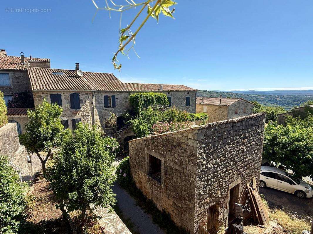 Maison à RIBES