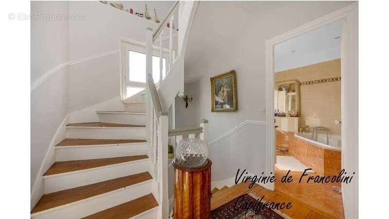 Maison à LE PERREUX-SUR-MARNE