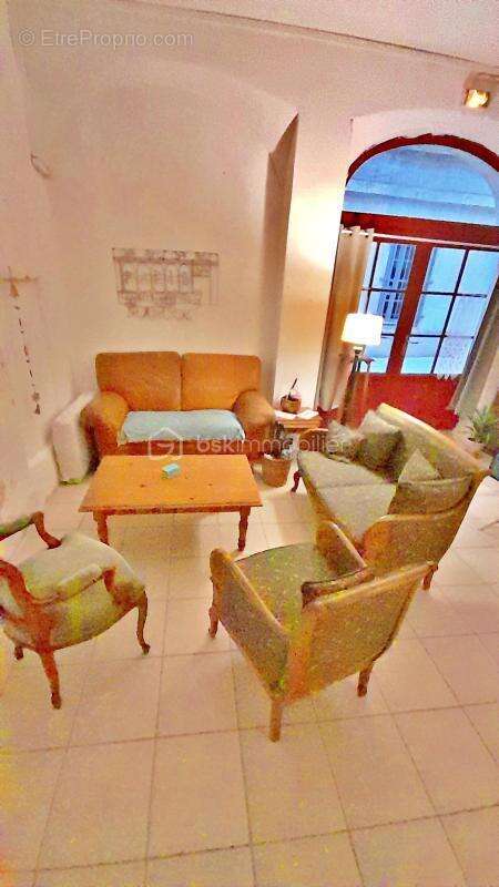 Commerce à BEAUCAIRE