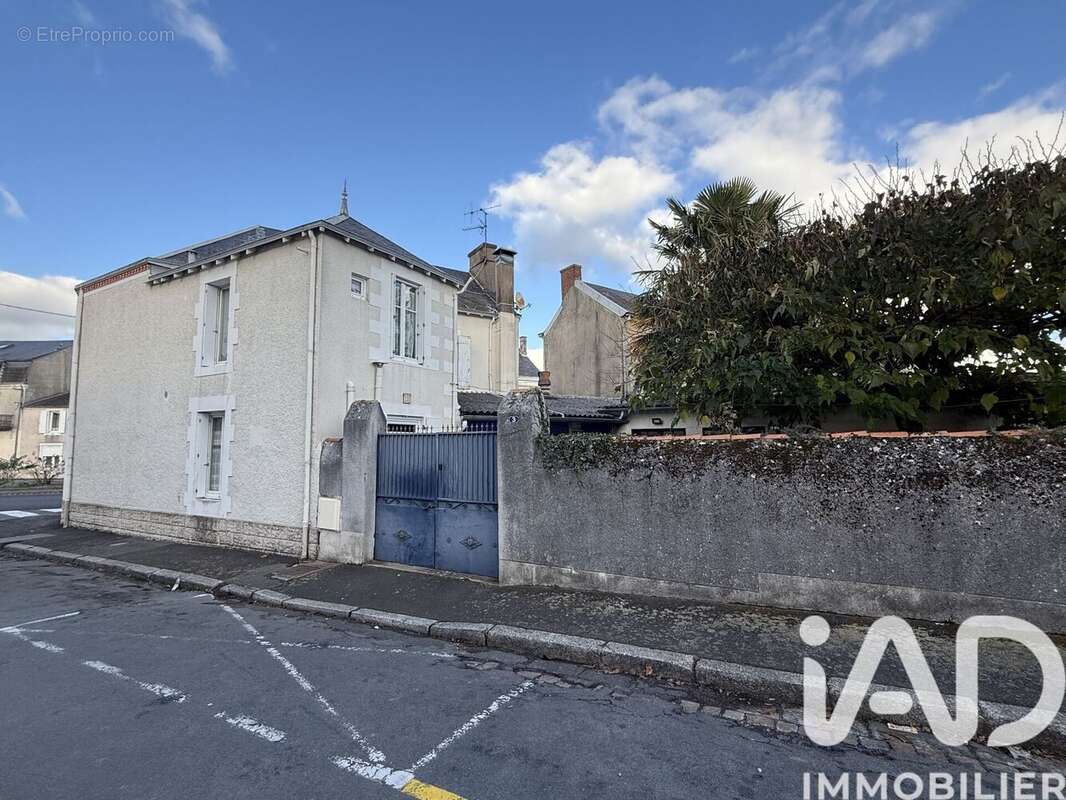 Photo 3 - Maison à PARTHENAY