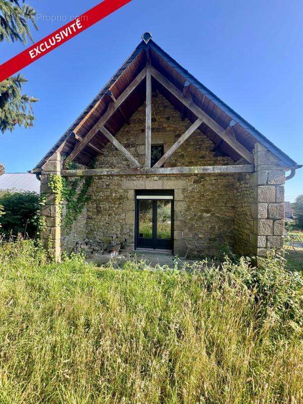 Maison à BAGUER-PICAN