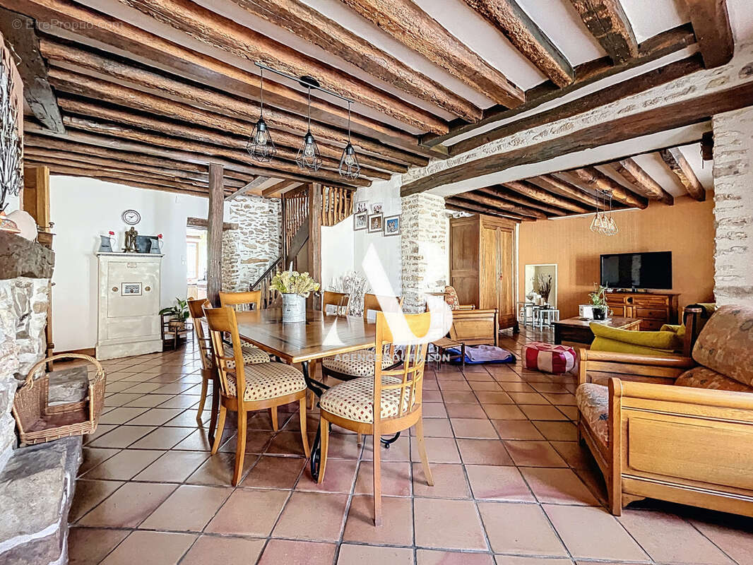 Maison à BREAU