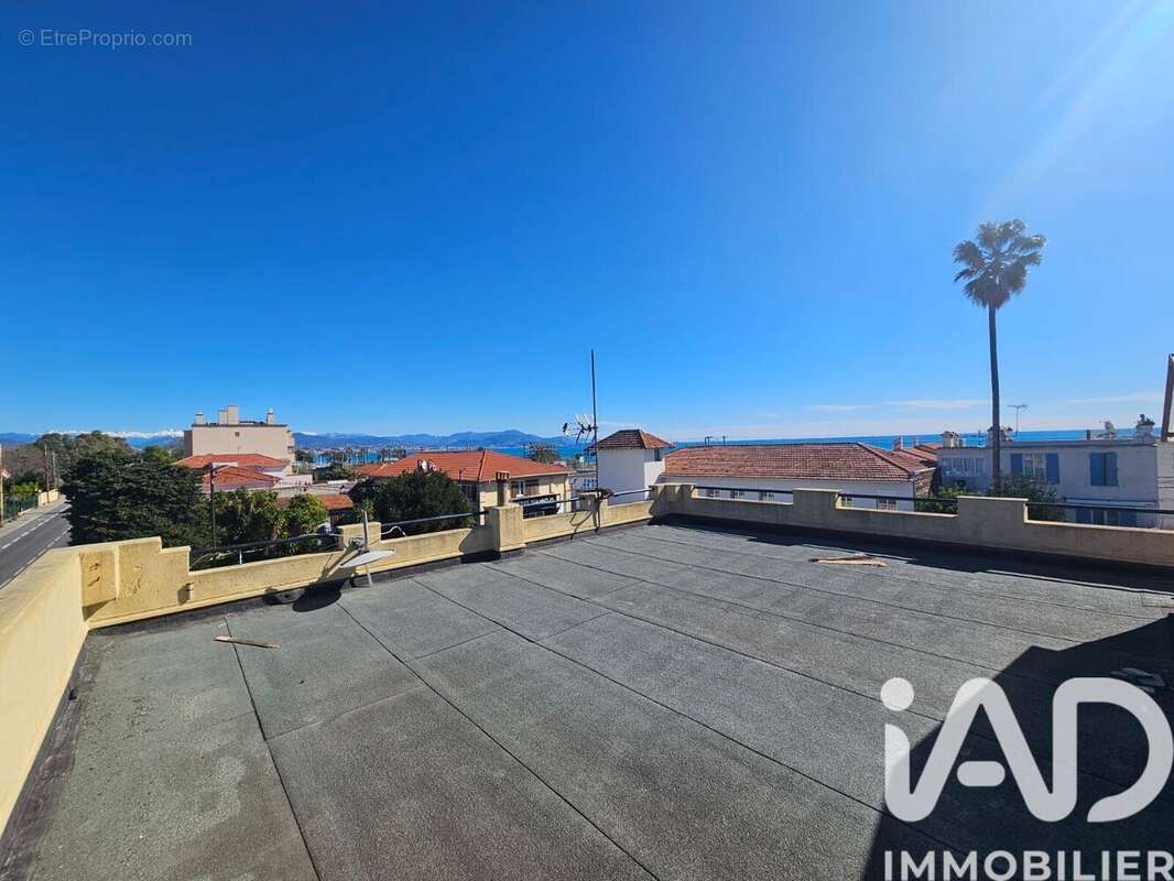 Photo 2 - Maison à ANTIBES