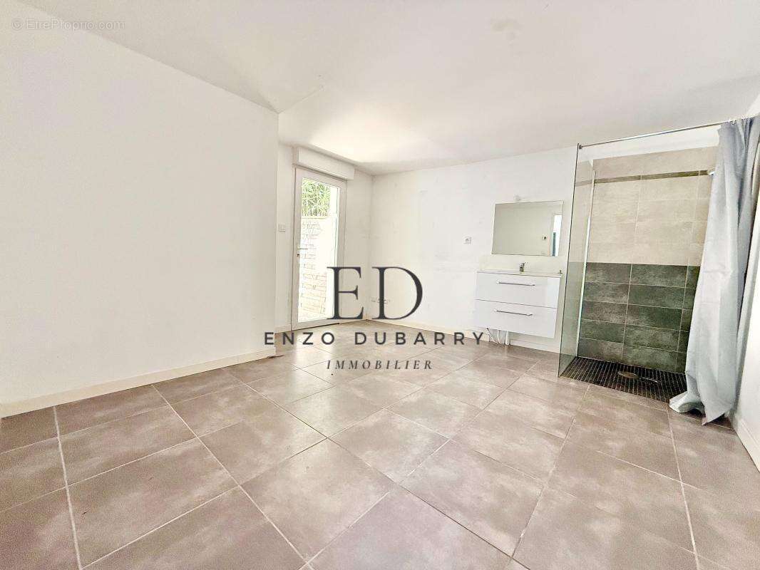 Maison 85 m² à Anglet  - photo 10