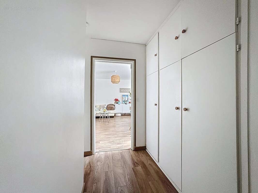 Appartement à ELANCOURT