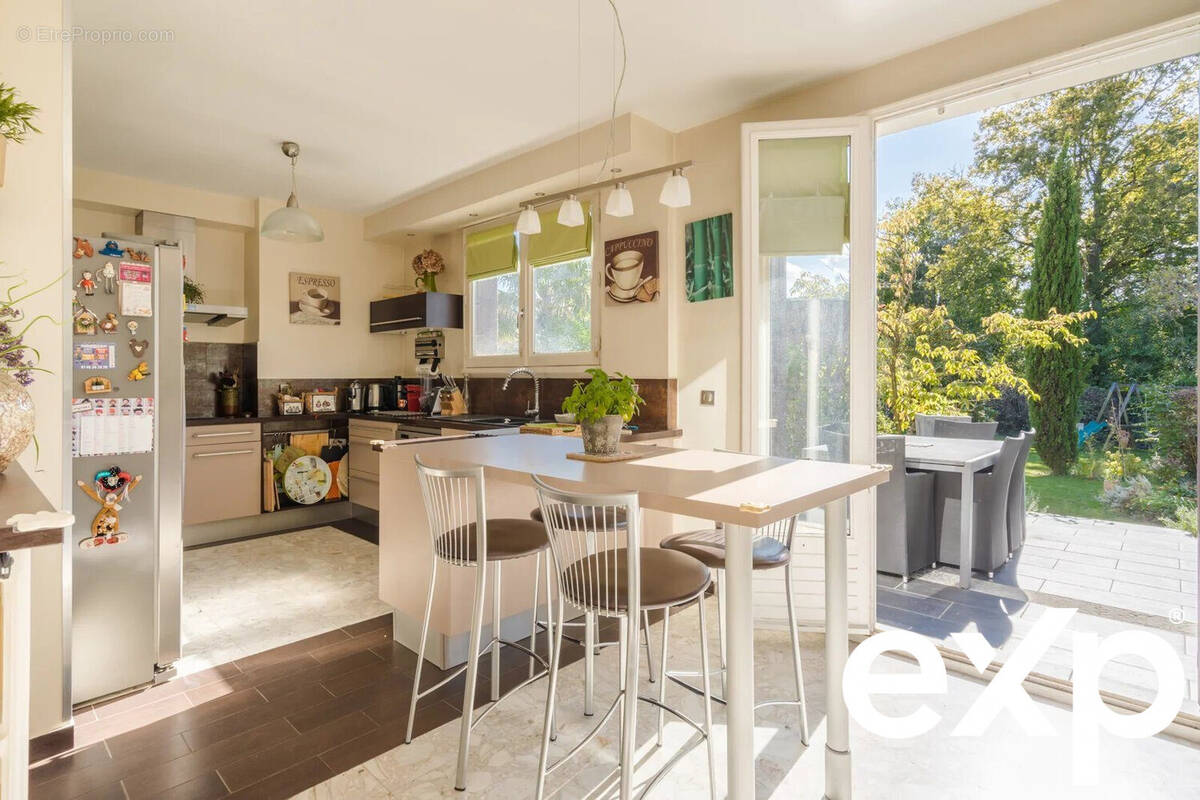 Maison à NOISY-LE-GRAND