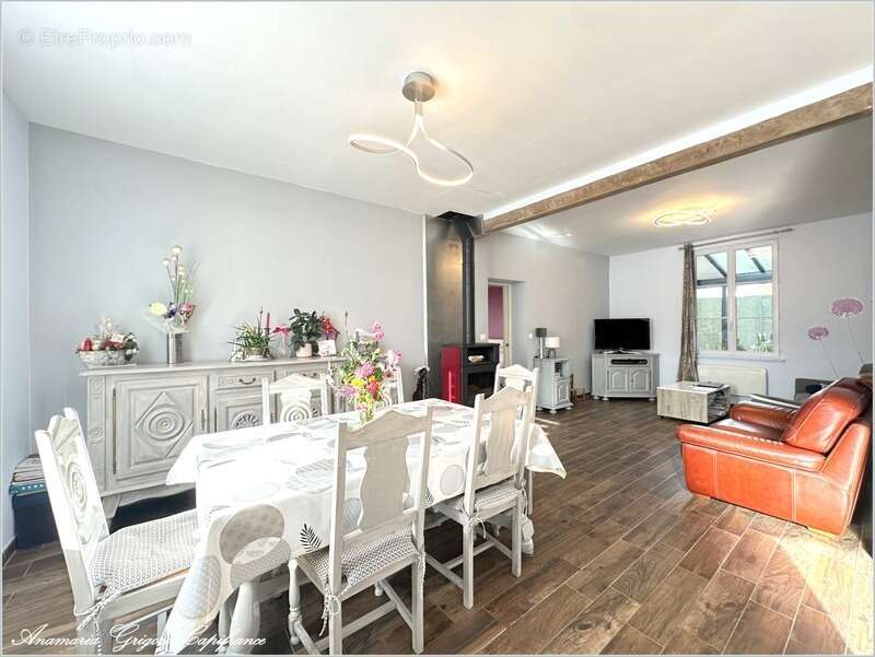 Maison à COURVILLE-SUR-EURE