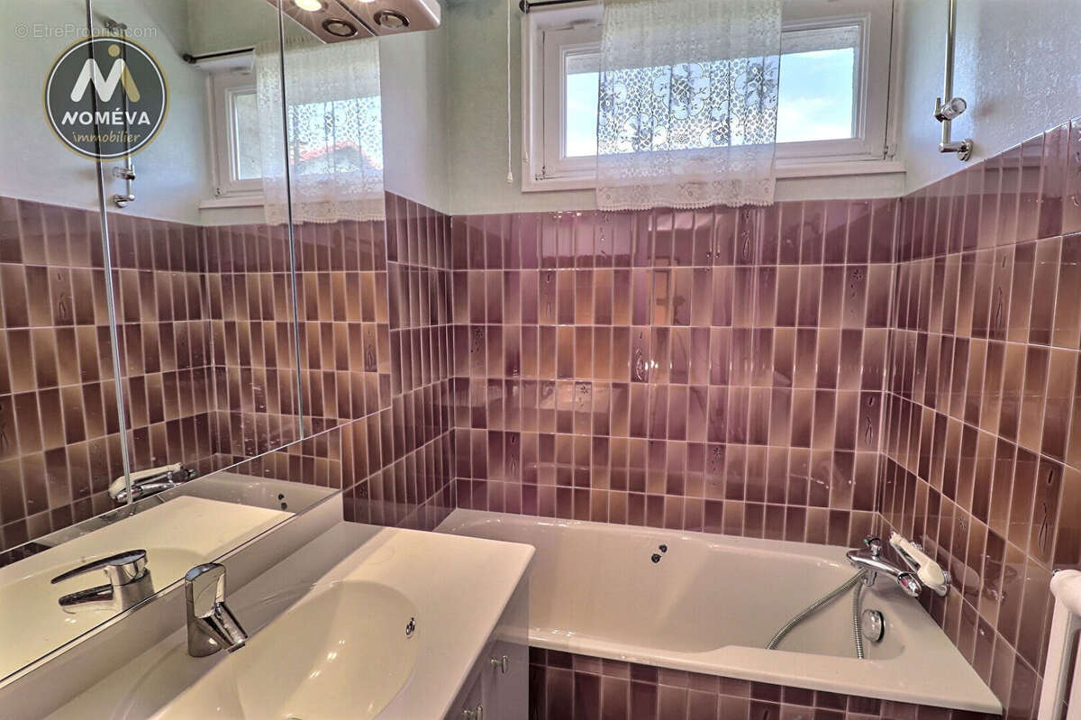 Maison à MONTFAUCON-EN-VELAY