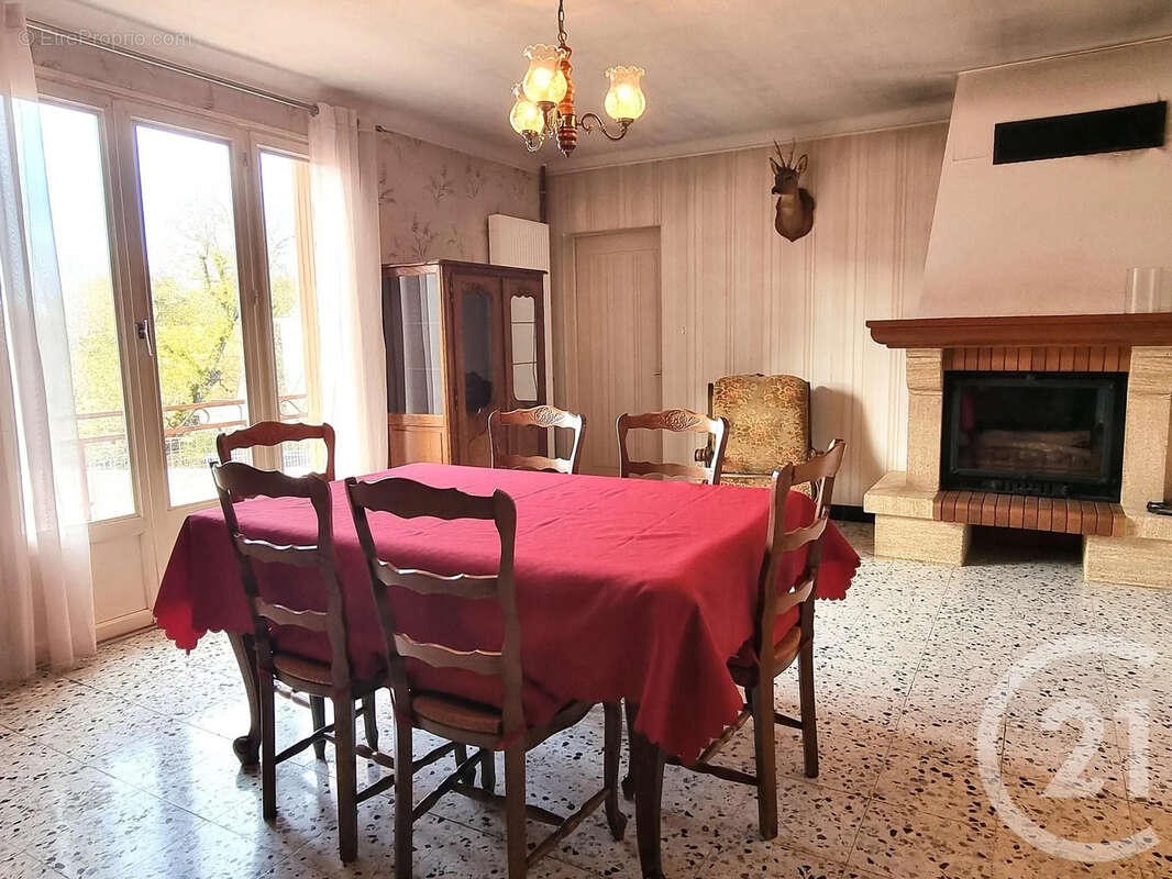 Maison à SAVIGNY-EN-SANCERRE