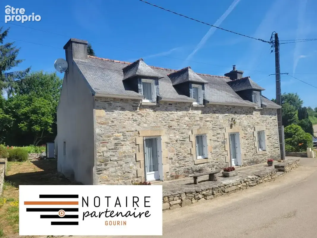 Maison à LAZ