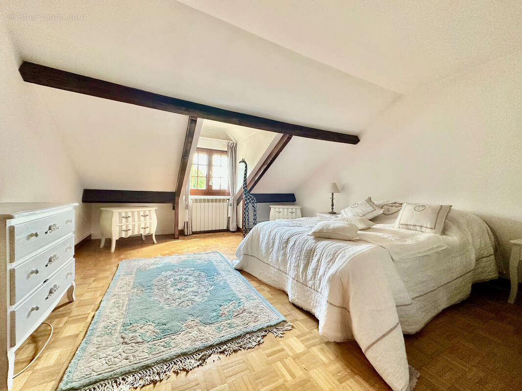 Maison à NANTEUIL-LE-HAUDOUIN