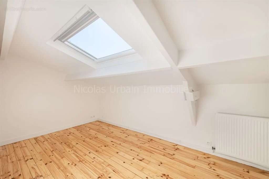 Maison à ASNIERES-SUR-SEINE