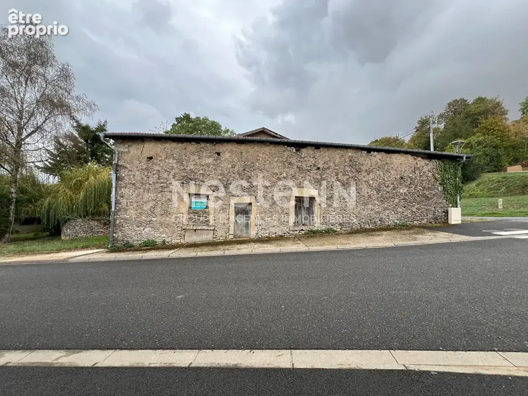 RAIVAL : Ensemble immobilier 228 m², grange, maison, jardin et terrain constructible - photo 2