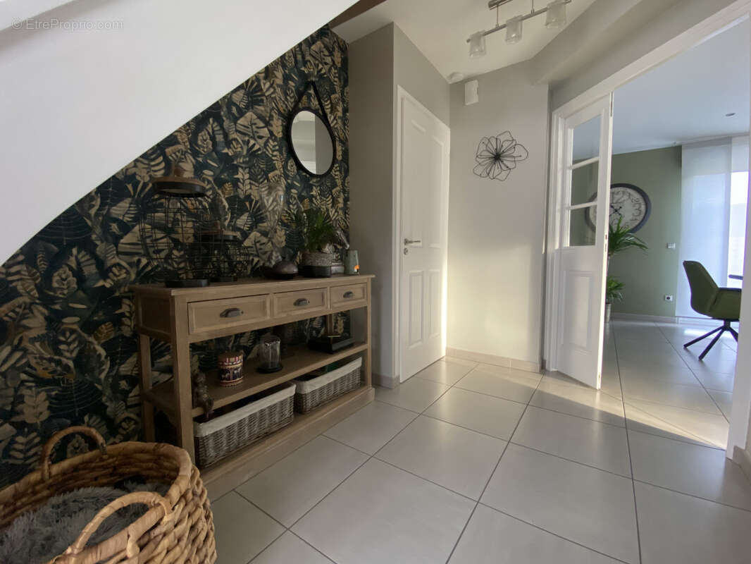 Maison à COURRIERES