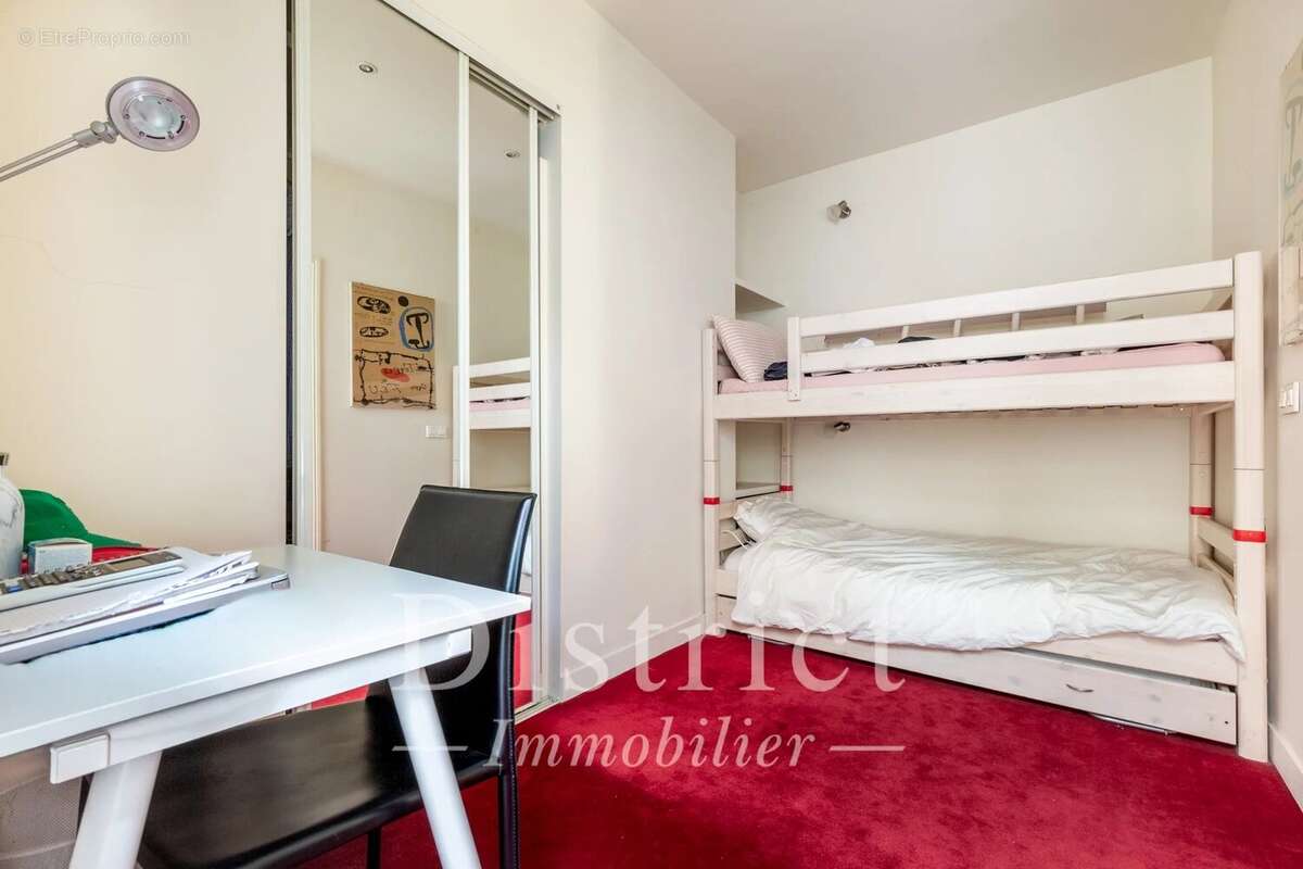Appartement à PARIS-4E