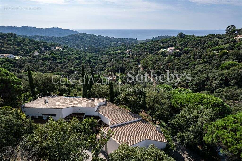 Maison à LA CROIX-VALMER