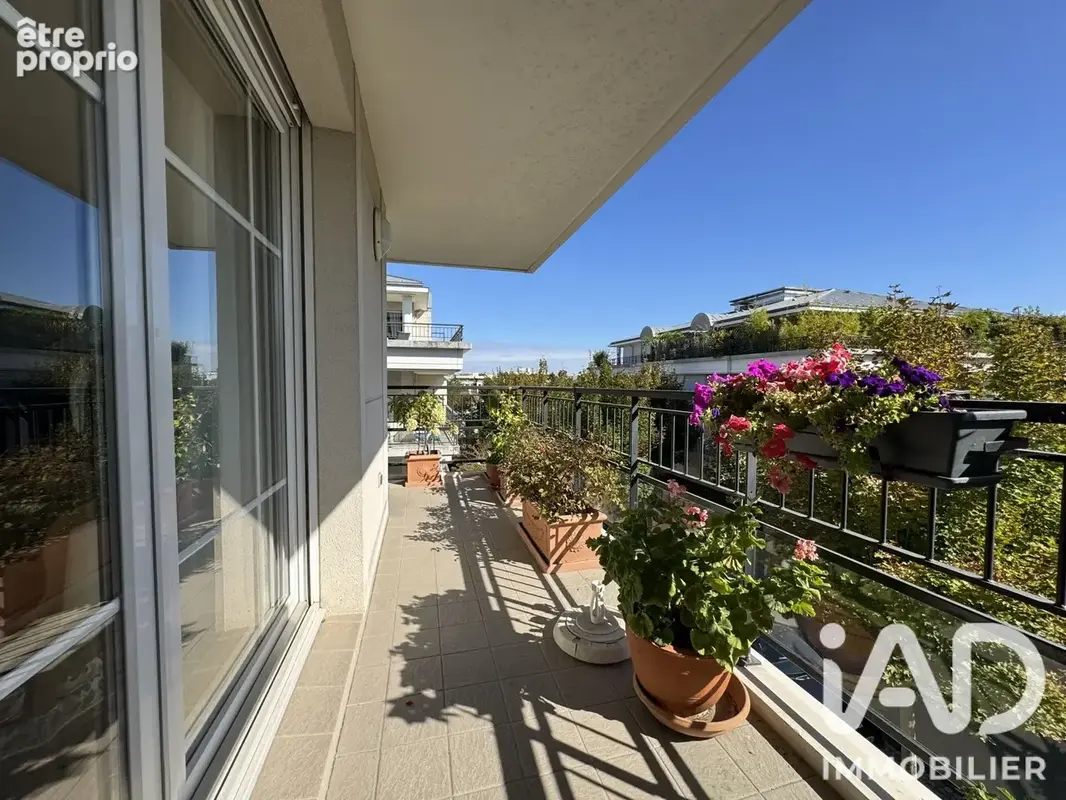 Photo 1 - Appartement à RUEIL-MALMAISON