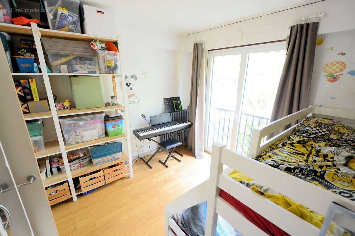 Appartement 68 m² à Saint-Maur-Des-Fosses  - photo 8