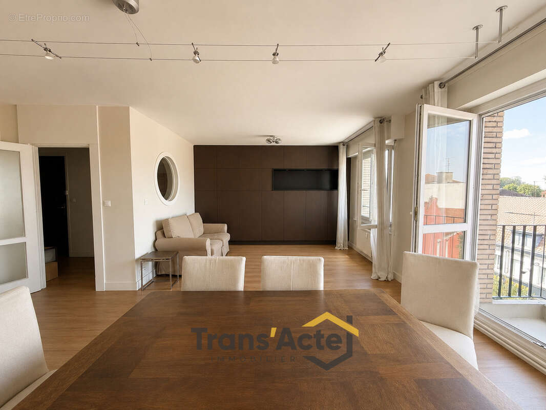 Appartement à LOOS