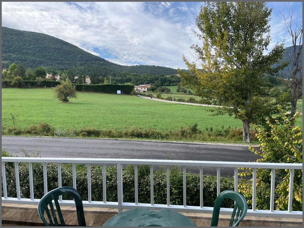 Photo 3 - Appartement à MONTBRUN-LES-BAINS
