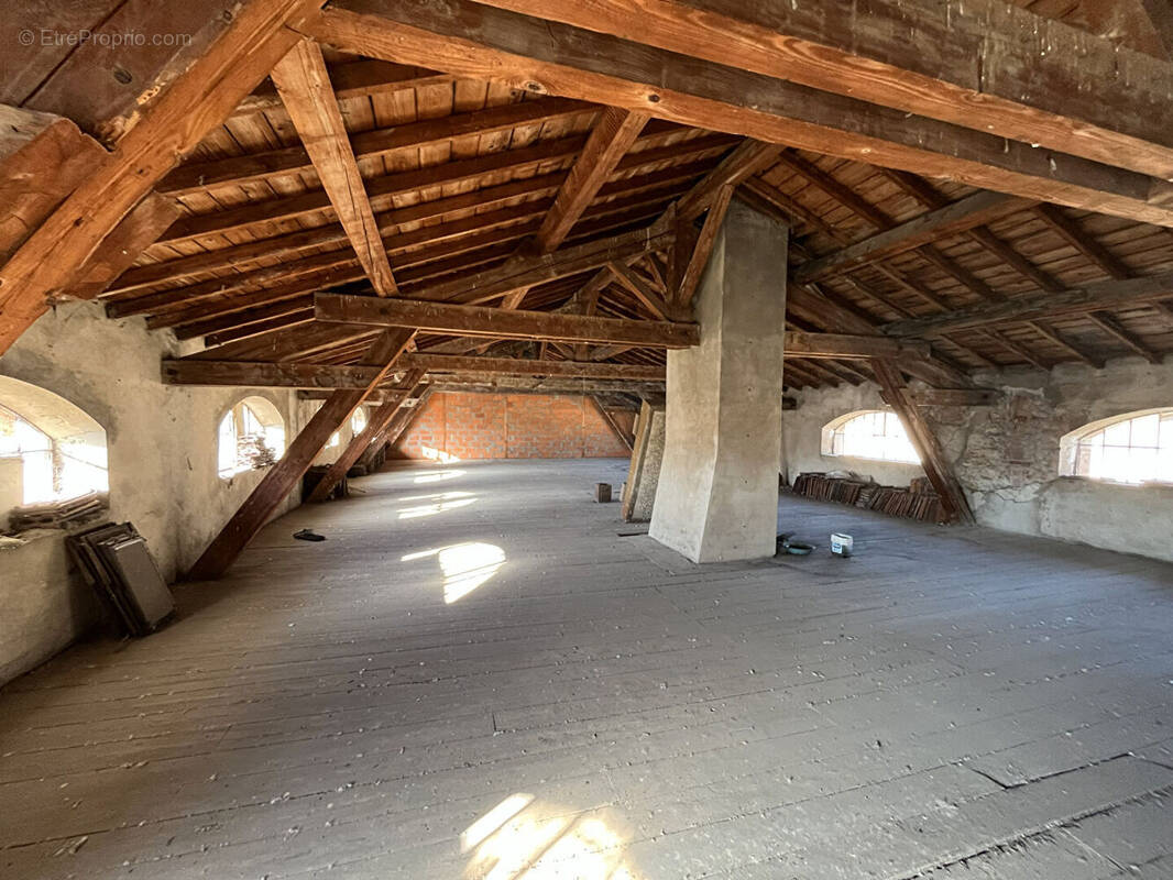 Appartement à PONT-D'AIN