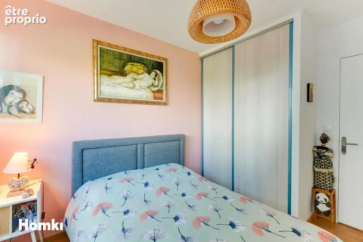 Appartement T3 de 77 m² à Marseille 13008, Rue Paradis - photo 11