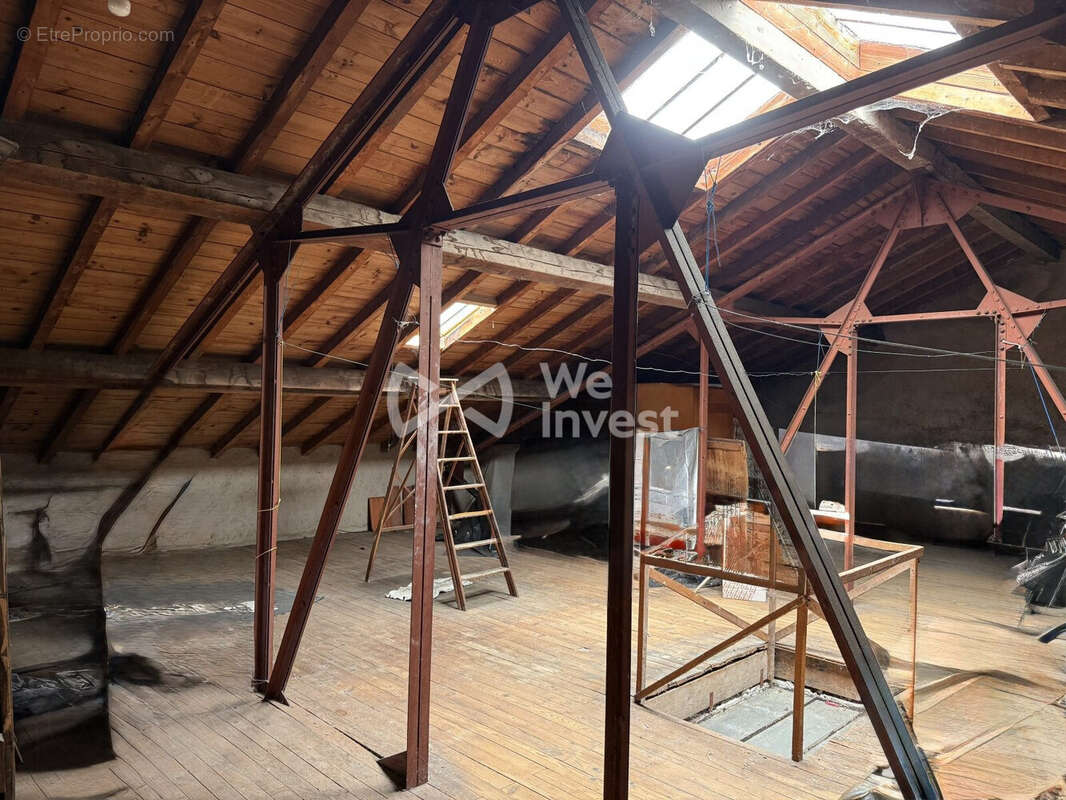 Appartement 780 m² à Mazamet  - photo 8