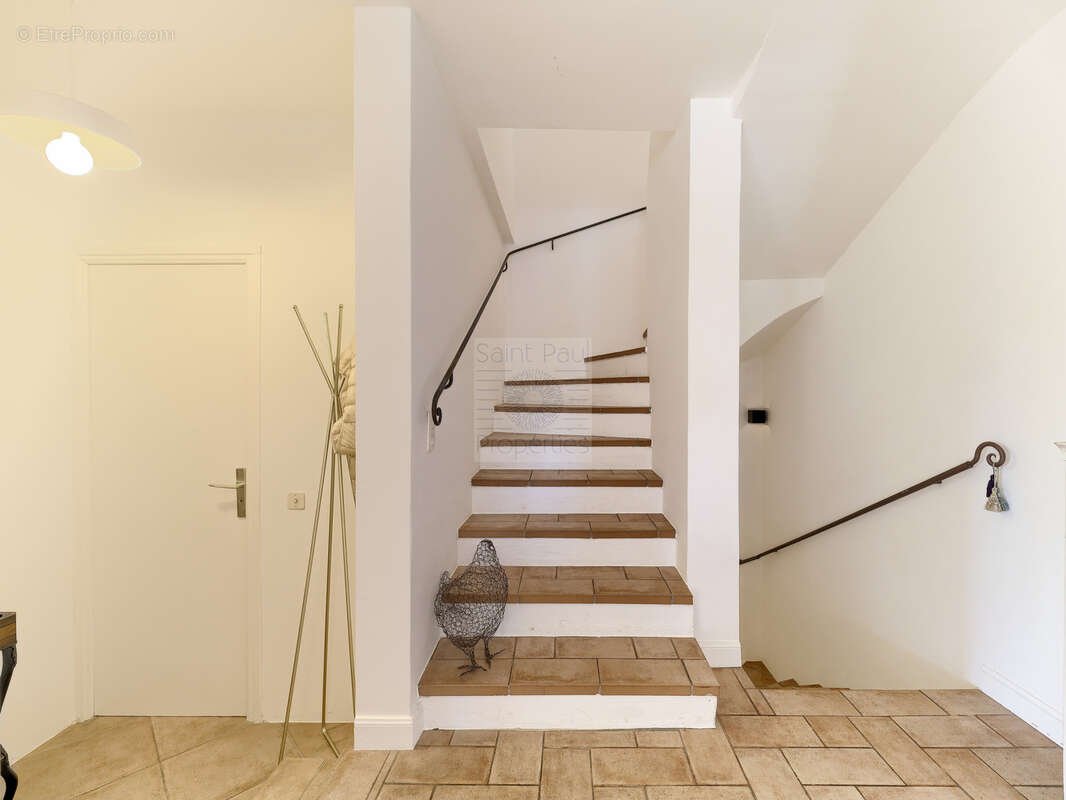 Maison à LA COLLE-SUR-LOUP