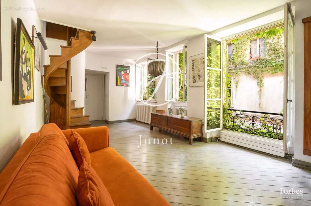 Appartement à PARIS-6E