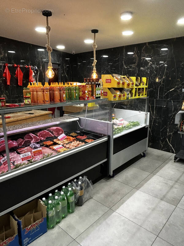 Commerce à IVRY-SUR-SEINE