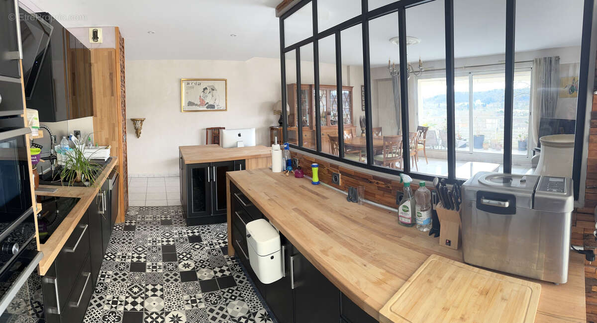 Appartement à BILLERE