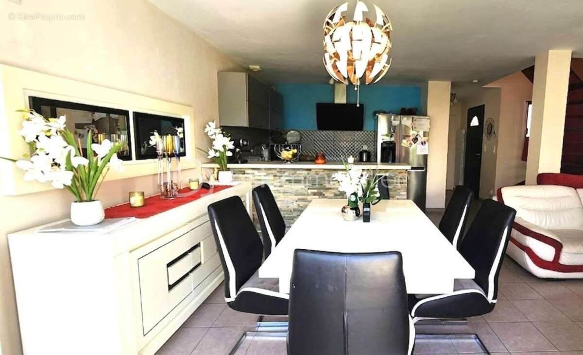 Maison à ORGERES