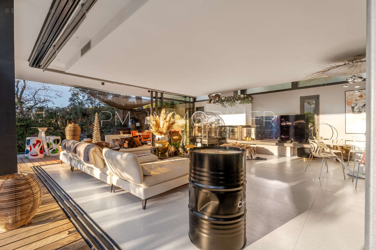 Maison à MARSEILLE-9E
