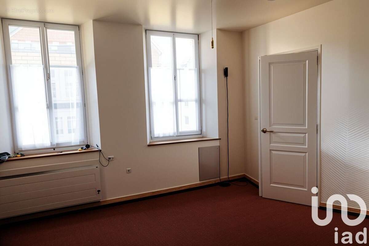 Maison 67 m² à Villeneuve-La-Dondagre  - photo 6