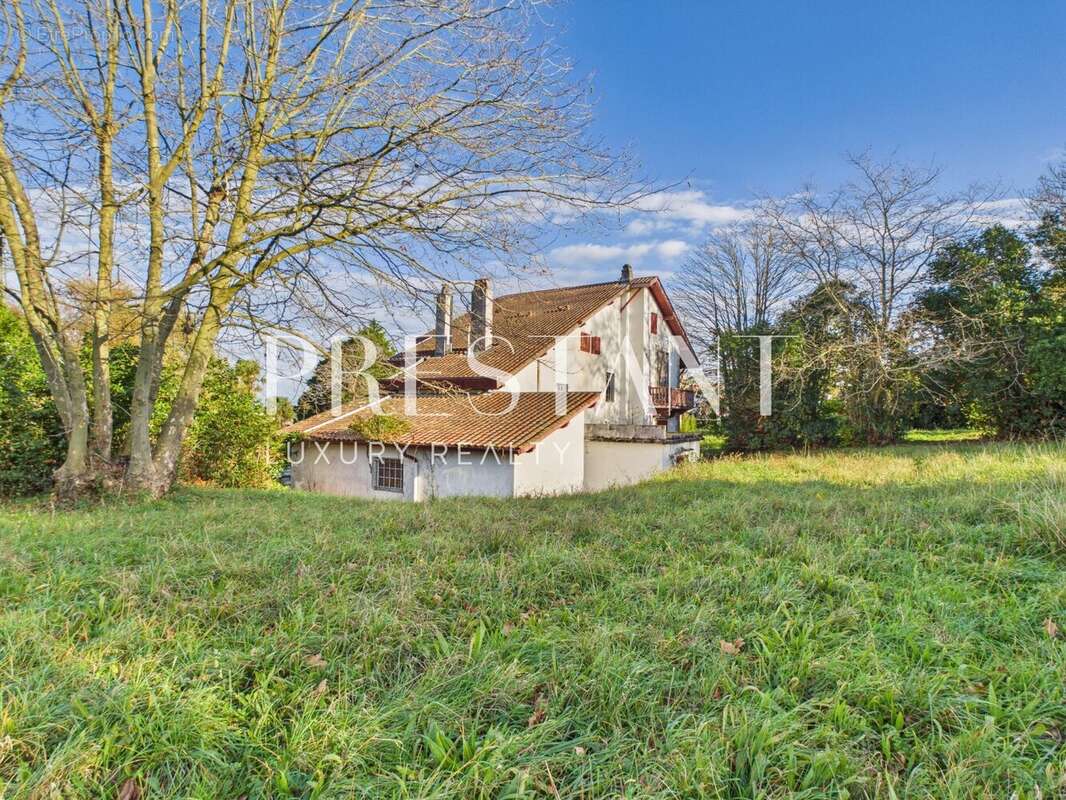Maison à GUETHARY