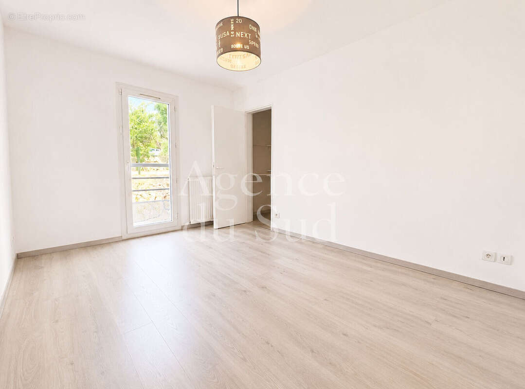 Appartement La Ciotat 4 pièce(s) 86 m2 - photo 8