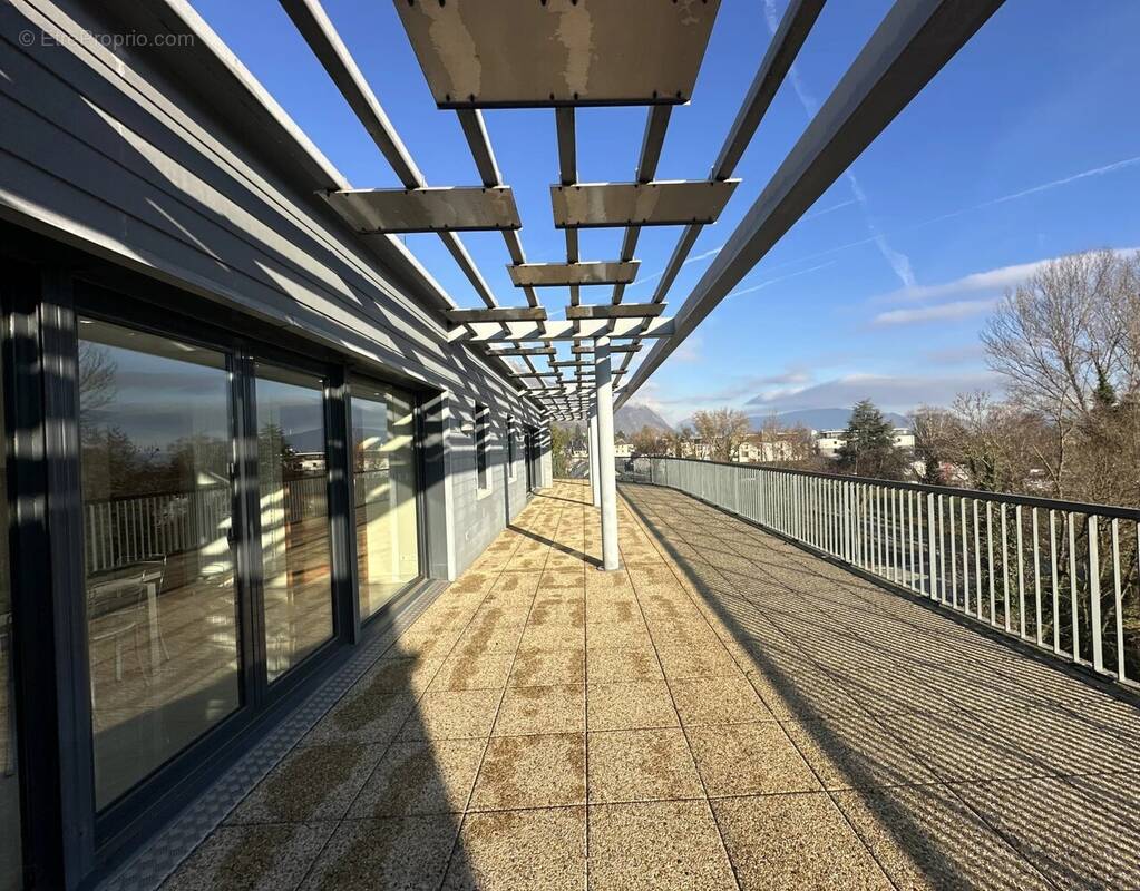 Appartement à LE BOURGET-DU-LAC